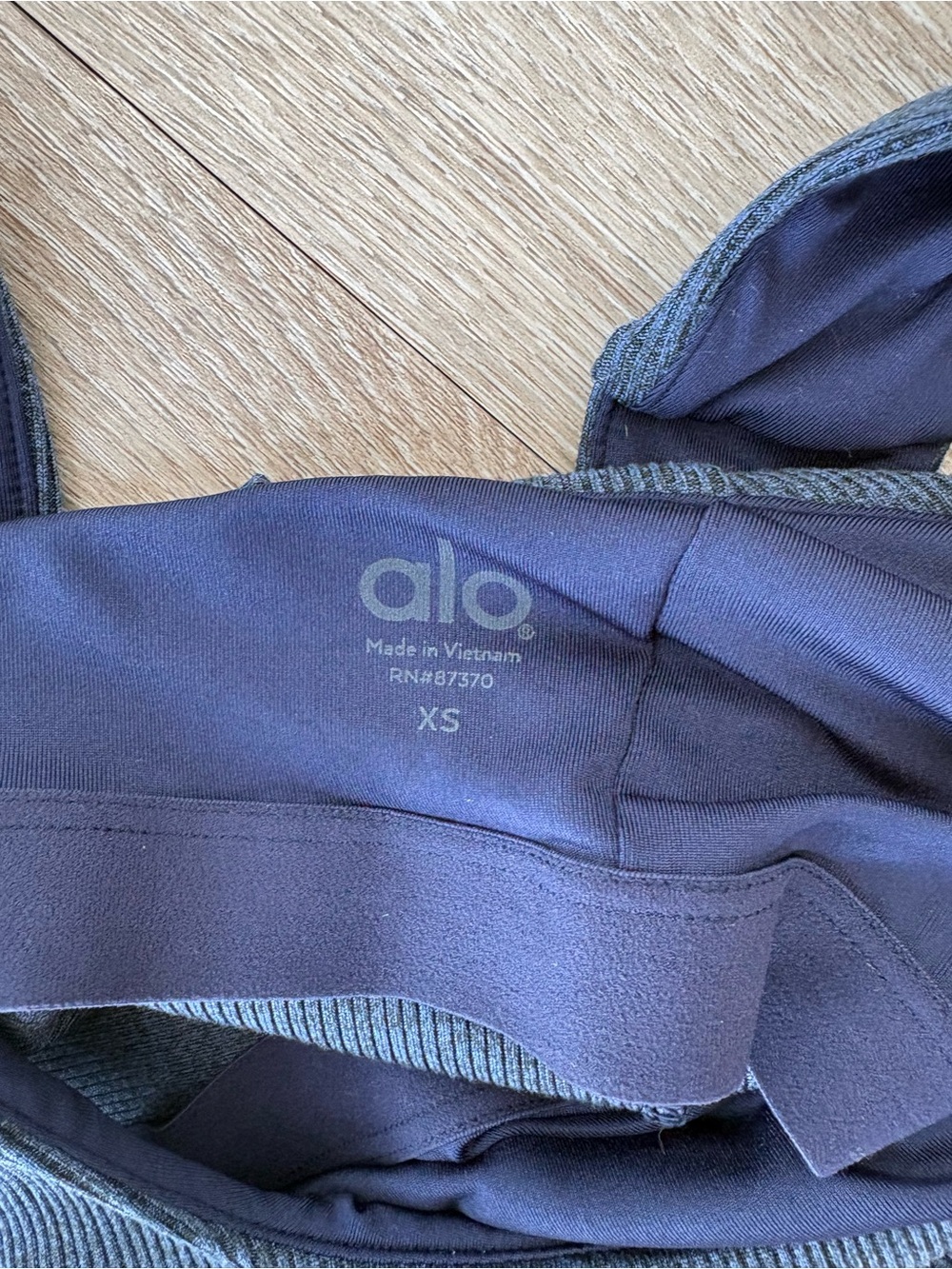 ALO Yoga Ribbed Cross-Back Crop Tank - Black - Picture 4 of 5